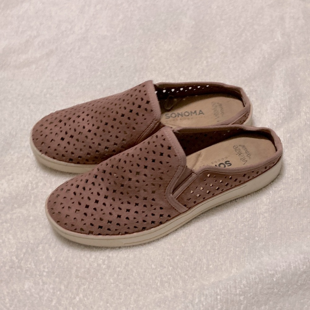 Mauve slip-ons